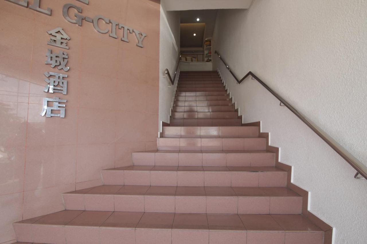G City Hotel トゥルッ・インタン エクステリア 写真