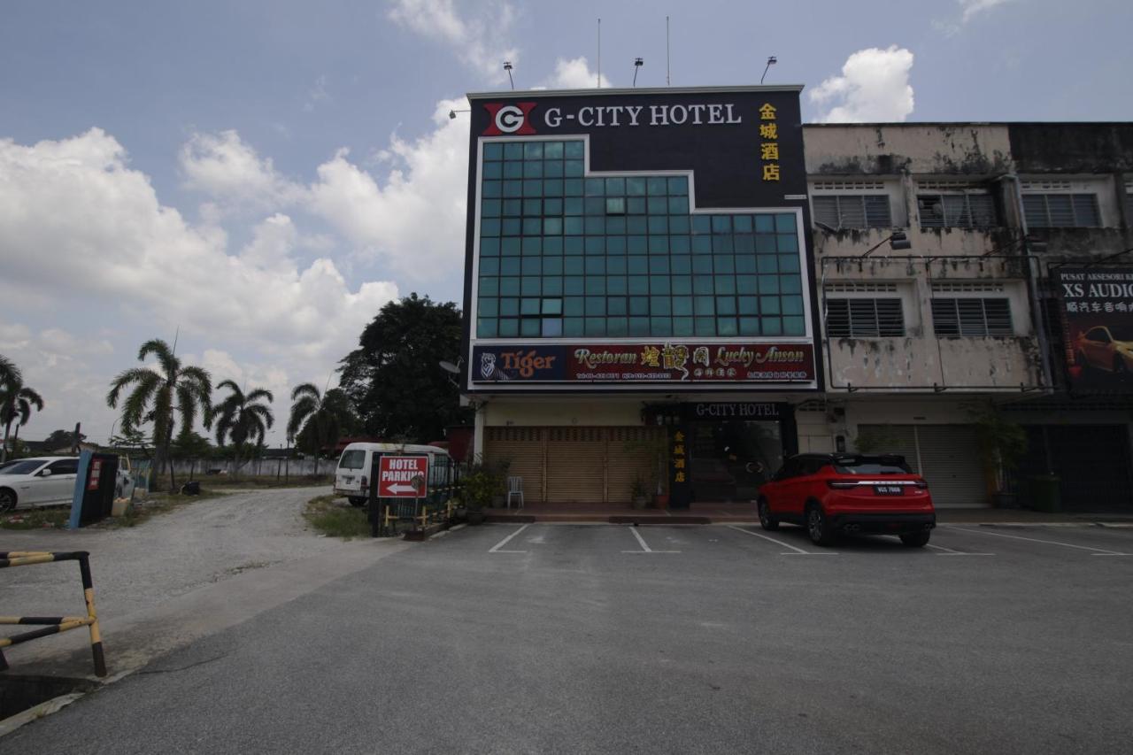 G City Hotel トゥルッ・インタン エクステリア 写真