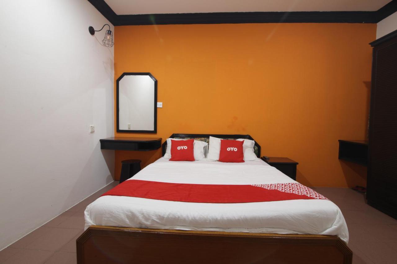 G City Hotel トゥルッ・インタン エクステリア 写真