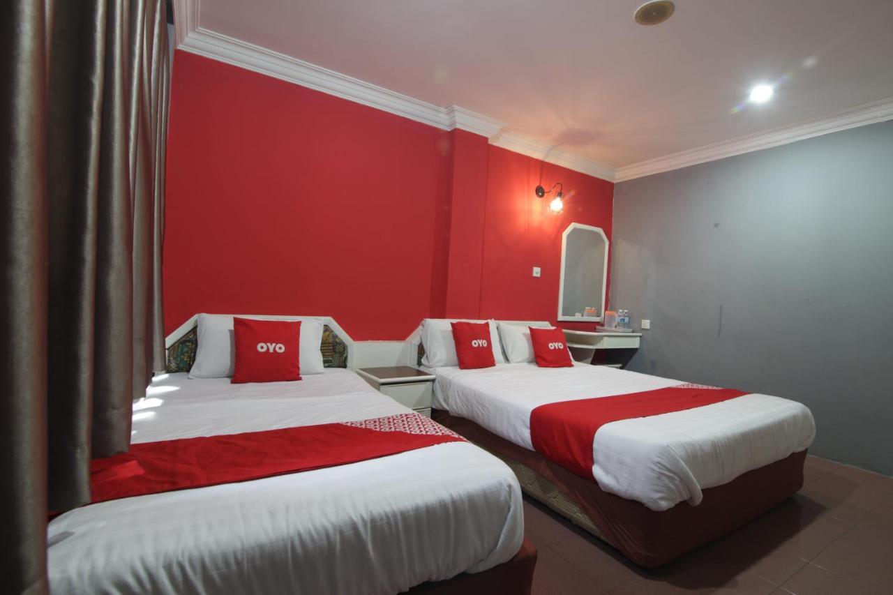 G City Hotel トゥルッ・インタン エクステリア 写真